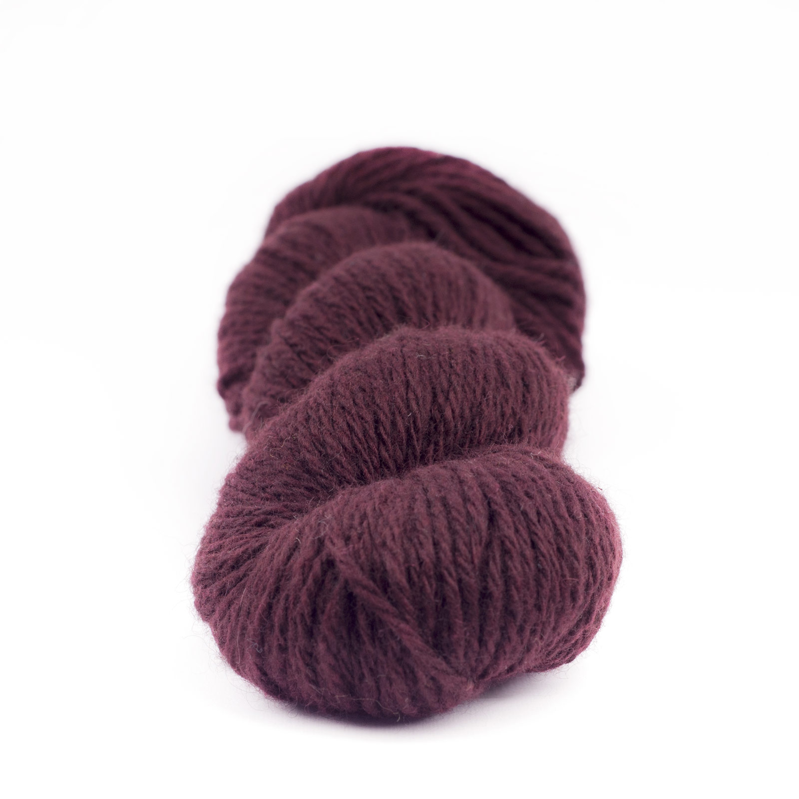 03_mYak_Skein_Burgundy_medium
