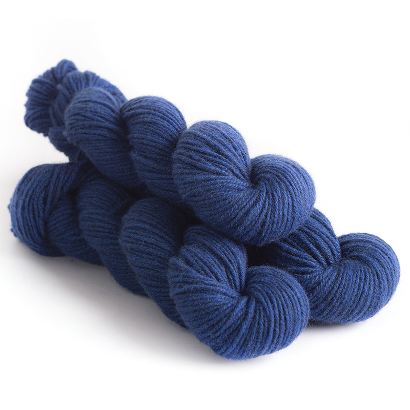 21_mYak_Skein_HEALING BLUE_Medium