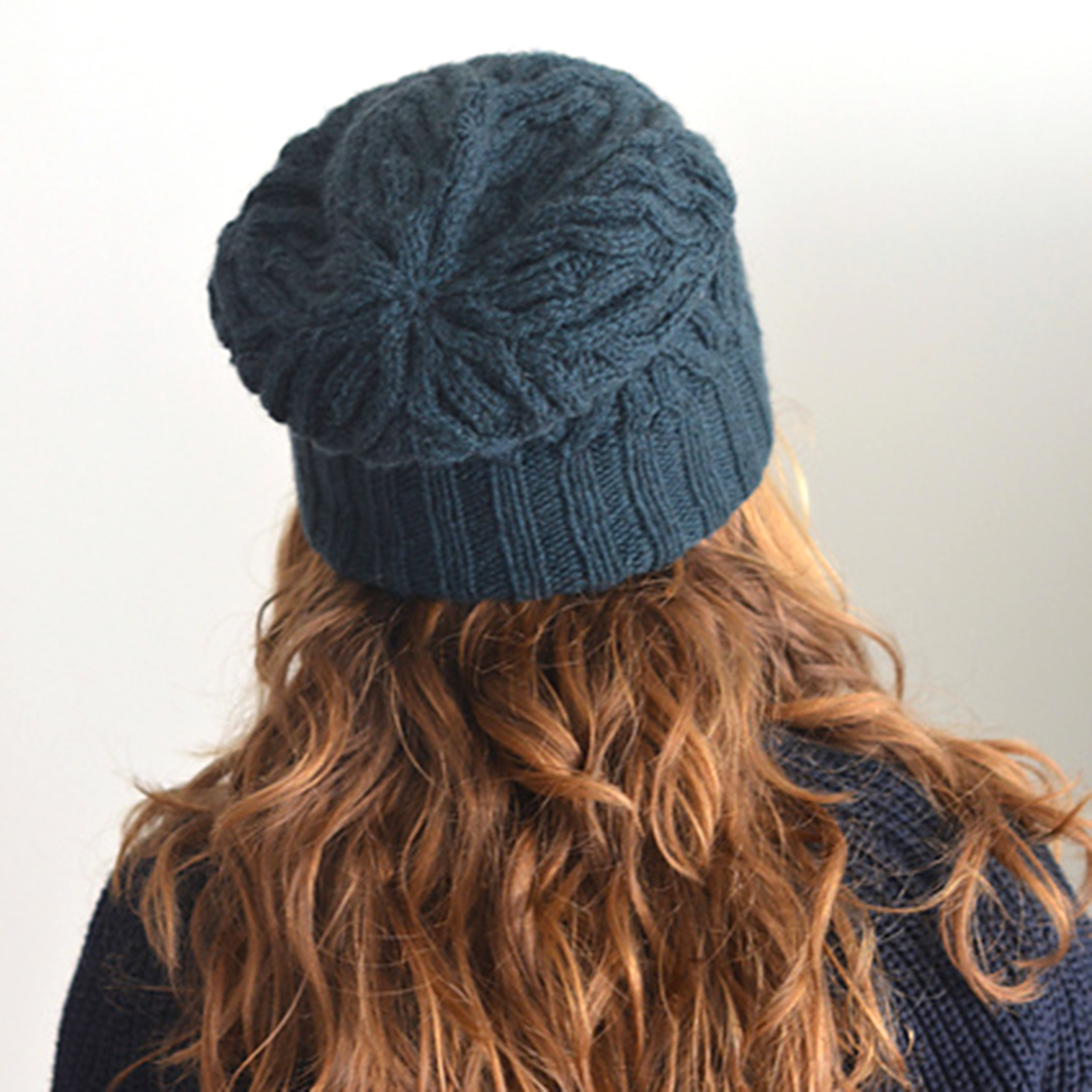 Little Burr Hat by Sarah Solomon