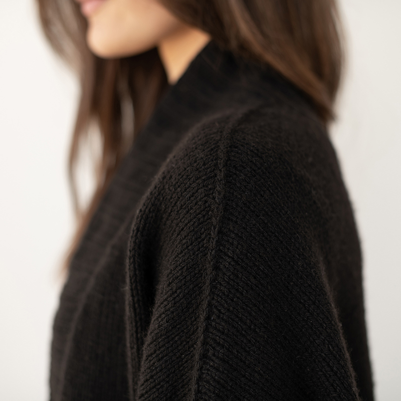 Oslon Cardigan by Julie Hoover
