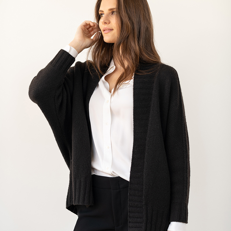 Oslon Cardigan by Julie Hoover