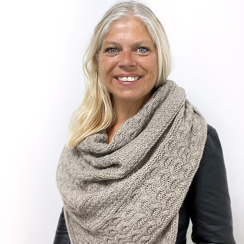 Namtso Shawl by Gretha Mensen