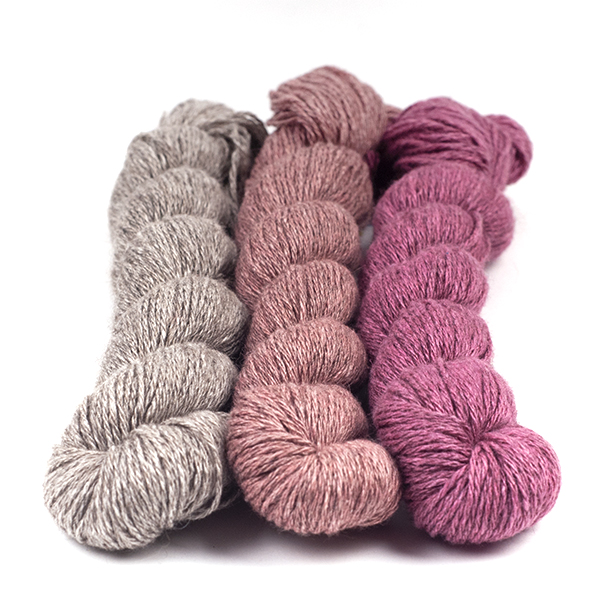 mYak_Justyna Lorkowska_OndaD'amore Shawl_Skeins Prana Ananda Samsara