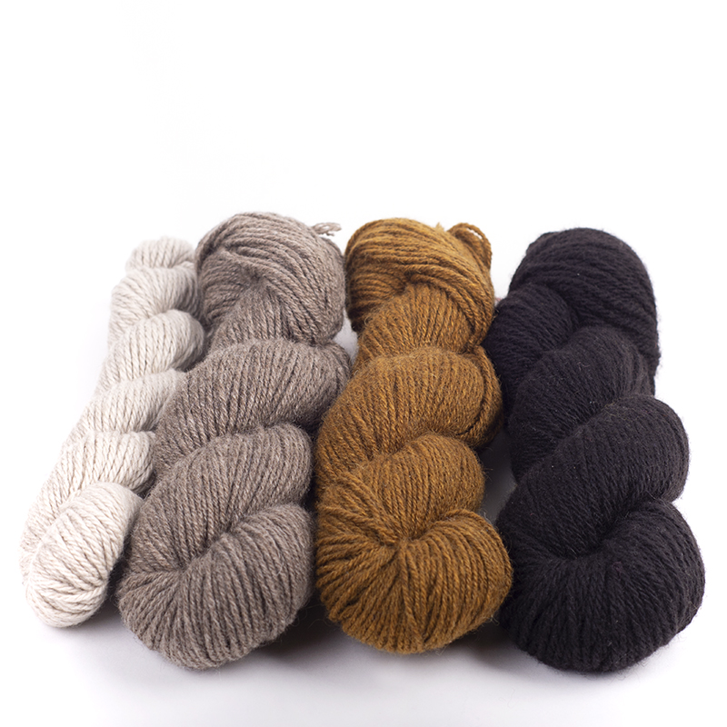 mYak_Esther Pullover_Camilla Vad_Skeins_Ra-ma Mustard Desert Black