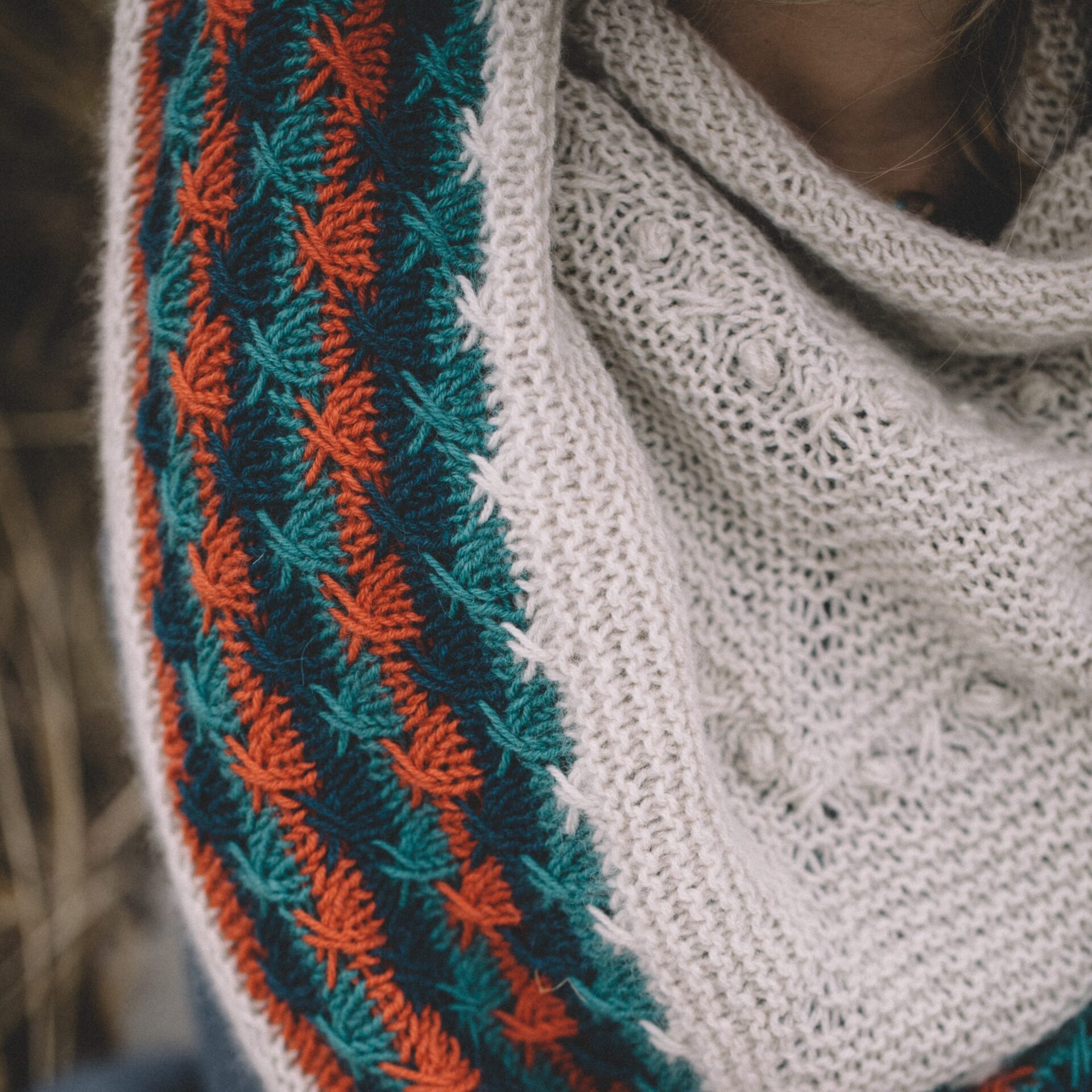 Hug_Hug_Kiss_Kiss_Mowry_03