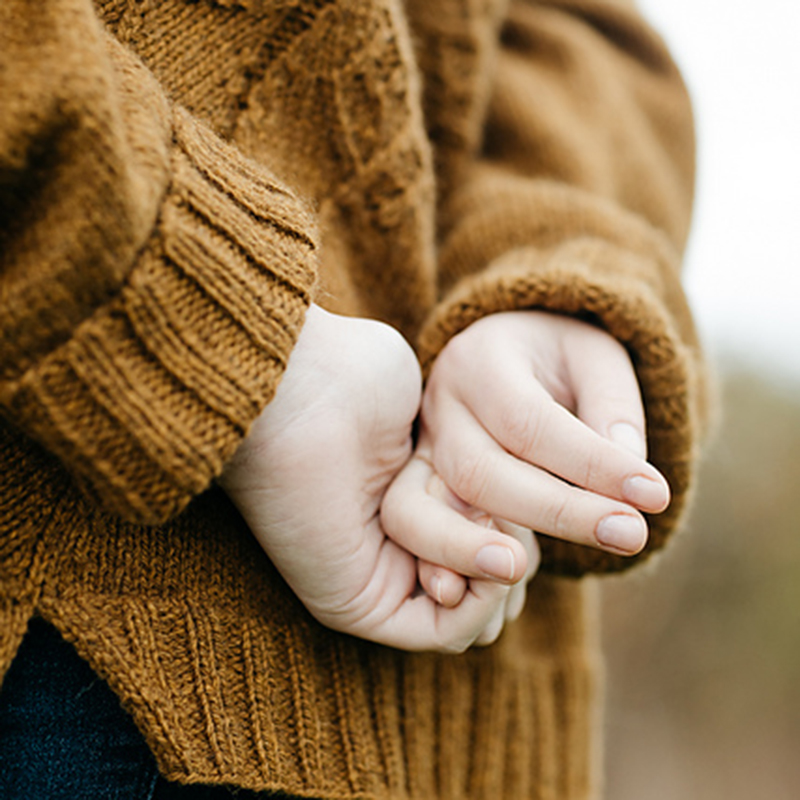 mYak_Hexagon-Pullover_Norah-Gaughan