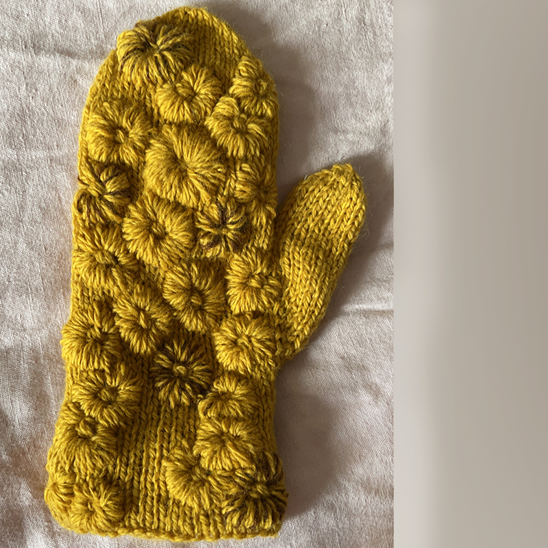 mYak_Late Bloomer Mittens_03