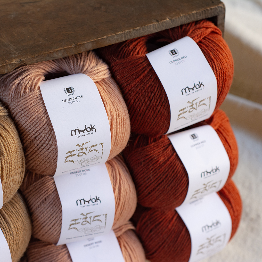 mYak_Baby Camel_Desert Rose Copper REd_2400x1600_03_Q