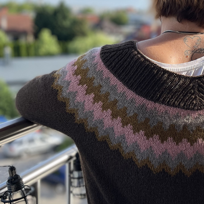 mYak_Easy V_CHOCOLATE DUSTY PINK DESERT MUSTARD_01