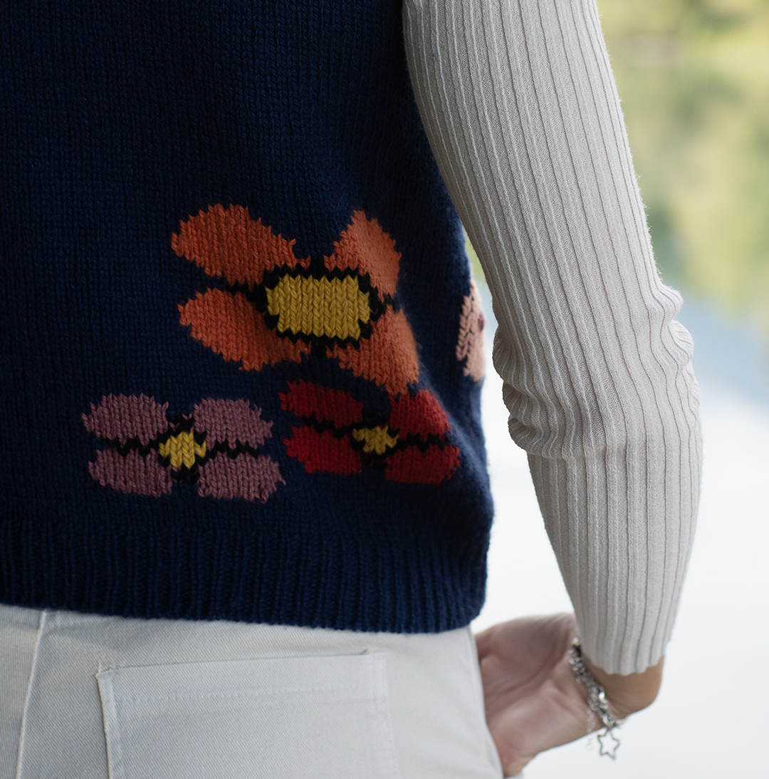 mYak_BLUE LAGOON FLOWERs_Tubiana_11_Q