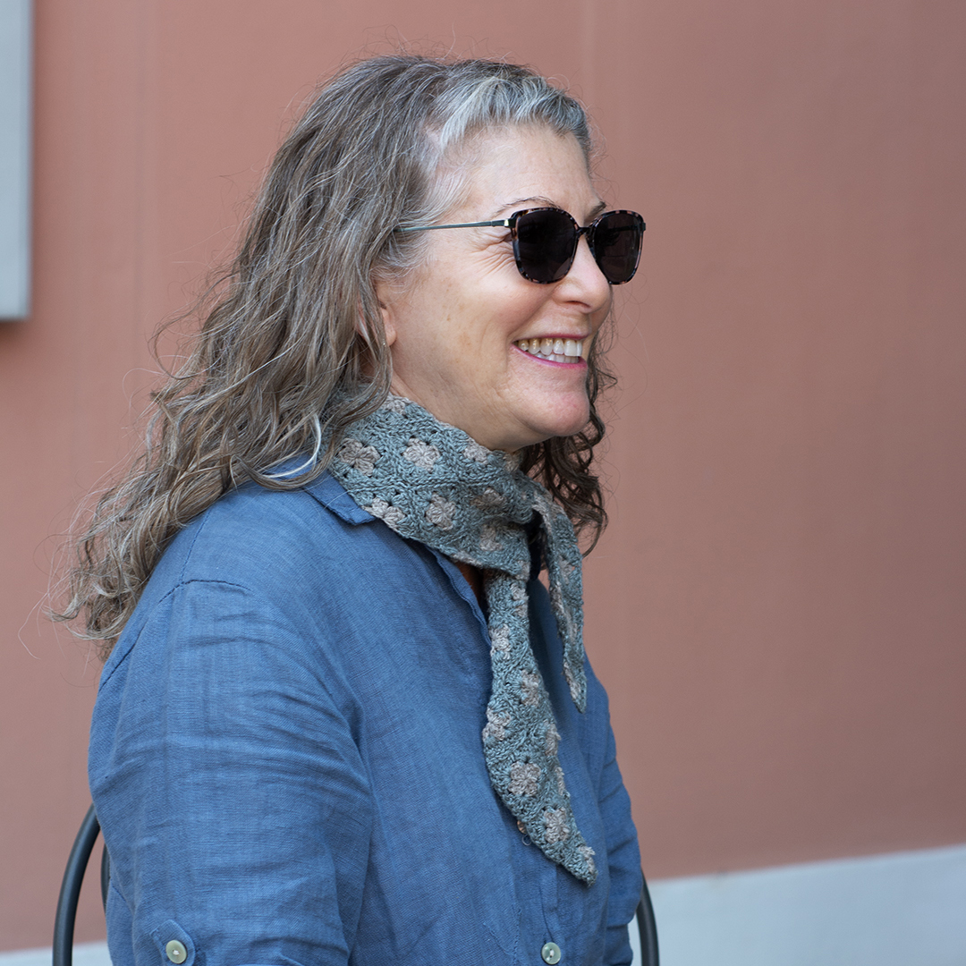 mYak_Little Blue Bandana_Susan Chin_37Q