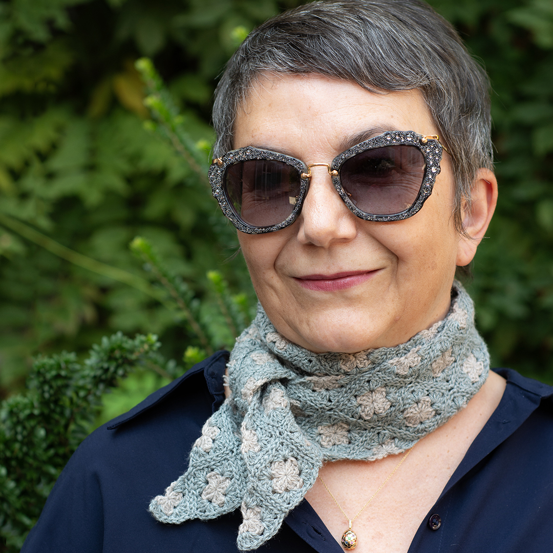 mYak_Little Blue Bandana_Susan Chin_40Q