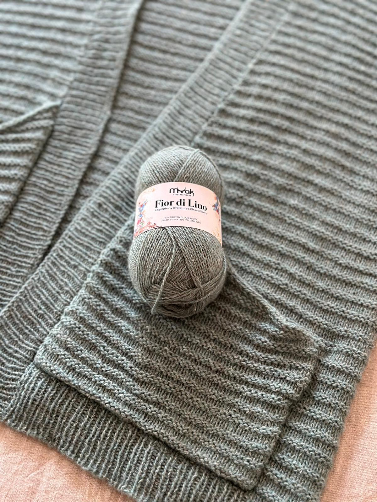 75fc6b8e-2016-4d0f-a053-0e684c8fb42d mYak Yarns Traveler Shell