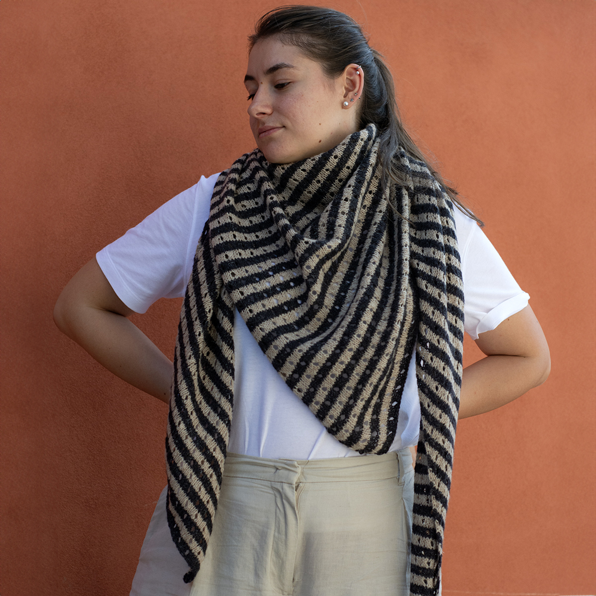 mYak_Woodland Whispers Shawl_Gabi_02