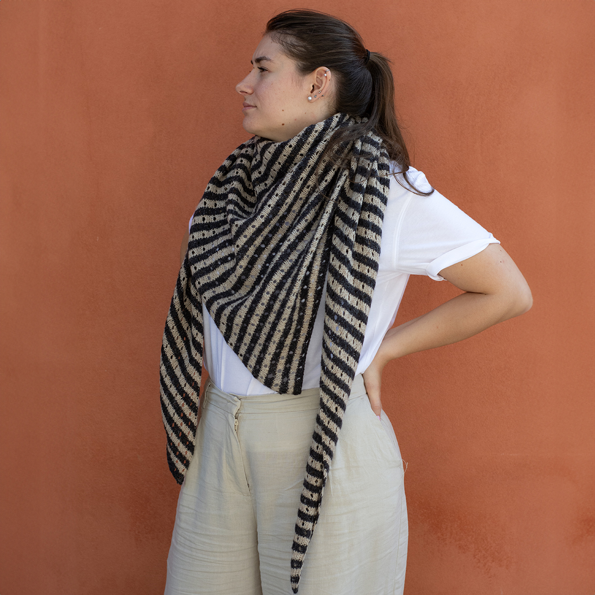 mYak_Woodland Whispers Shawl_Gabi_03