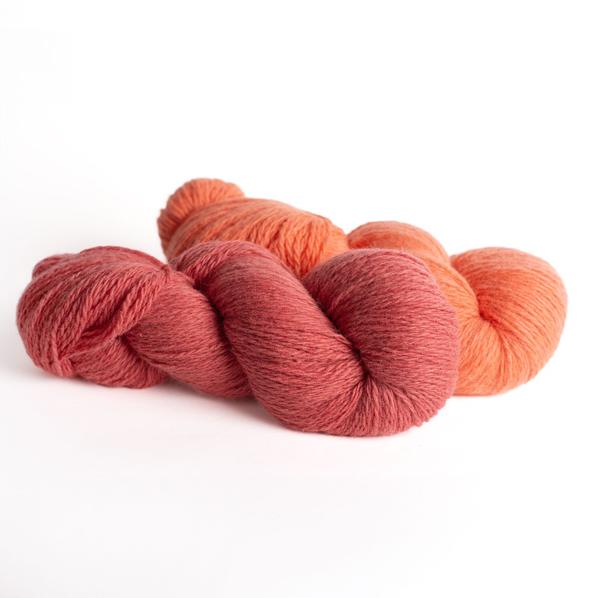 mYak_Yarn_Flame Dalia_Q