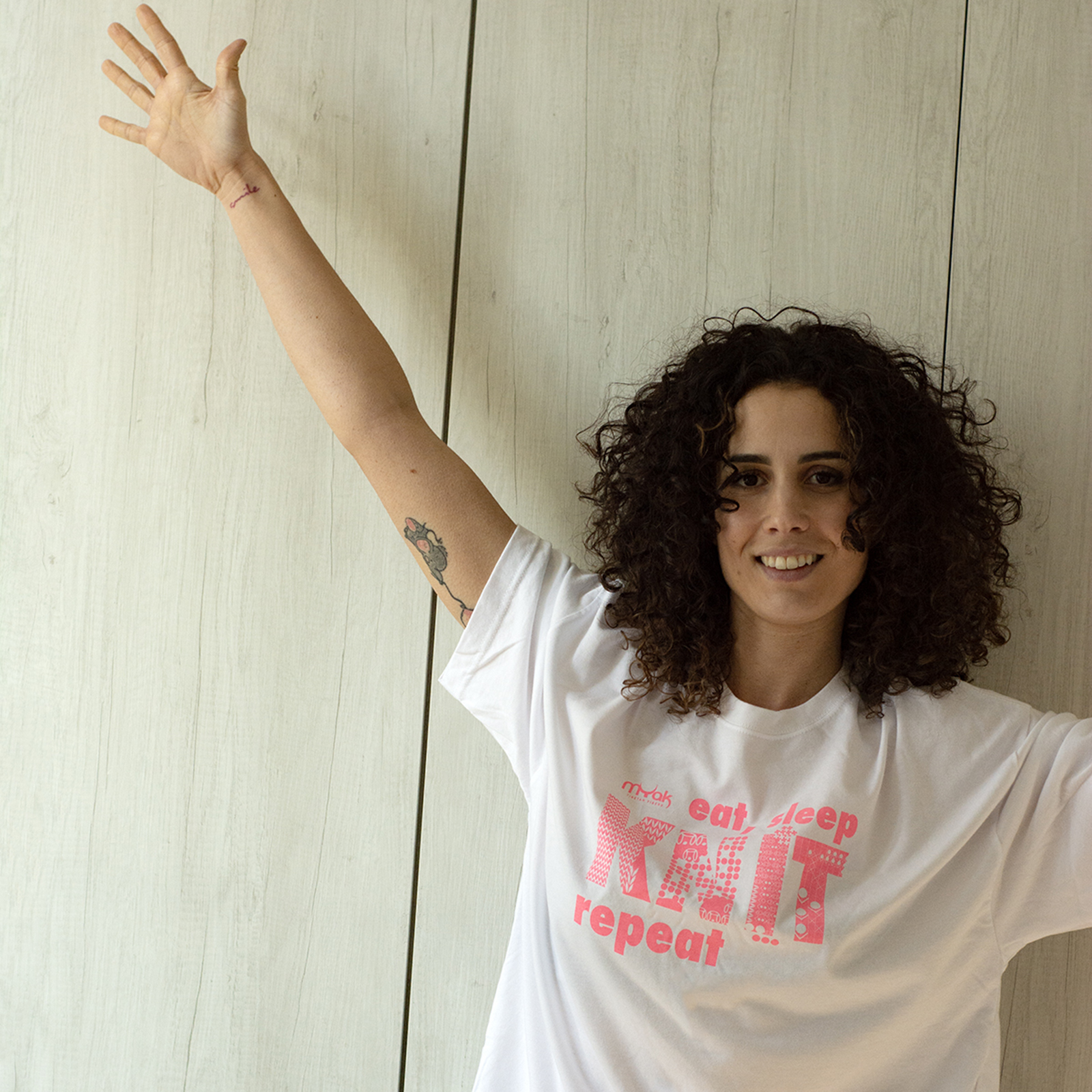 mYak_T-shirt_White_girocollo_Q_05