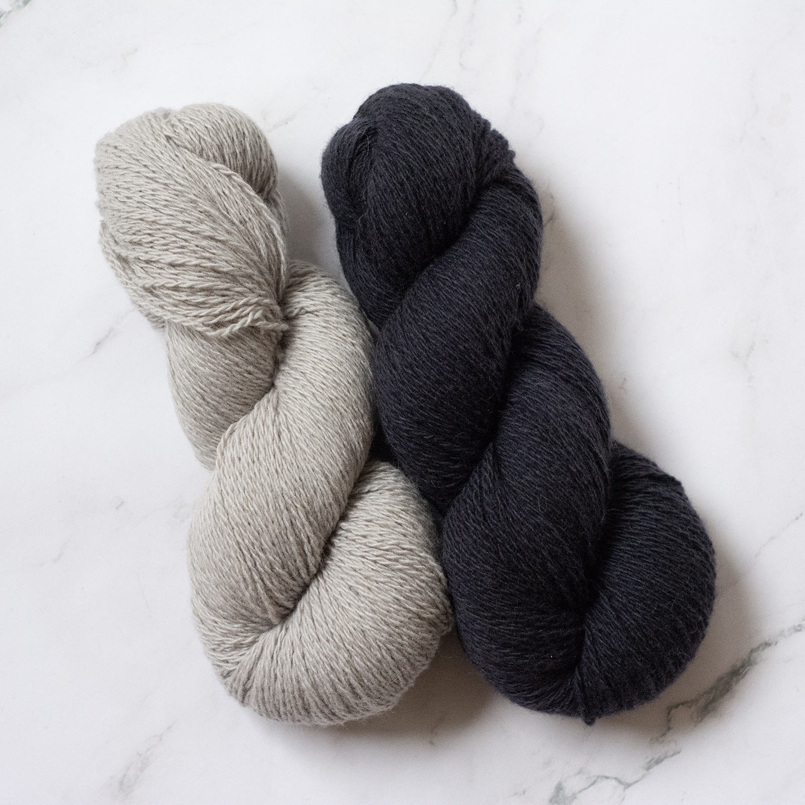 mYak_Feather Grey Charcoal_01