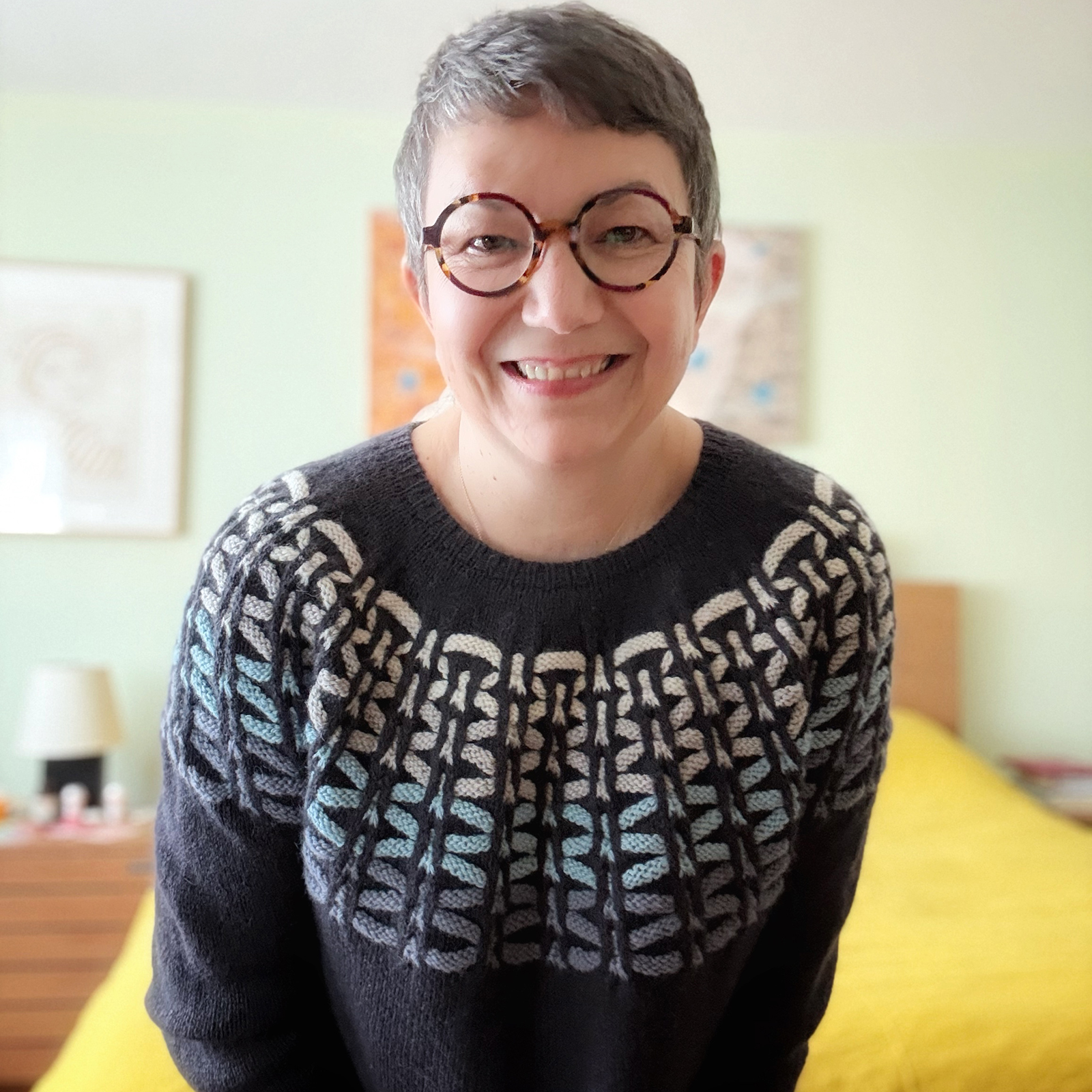 mYak_Glowfly_Olga Buraya Kefelian_02