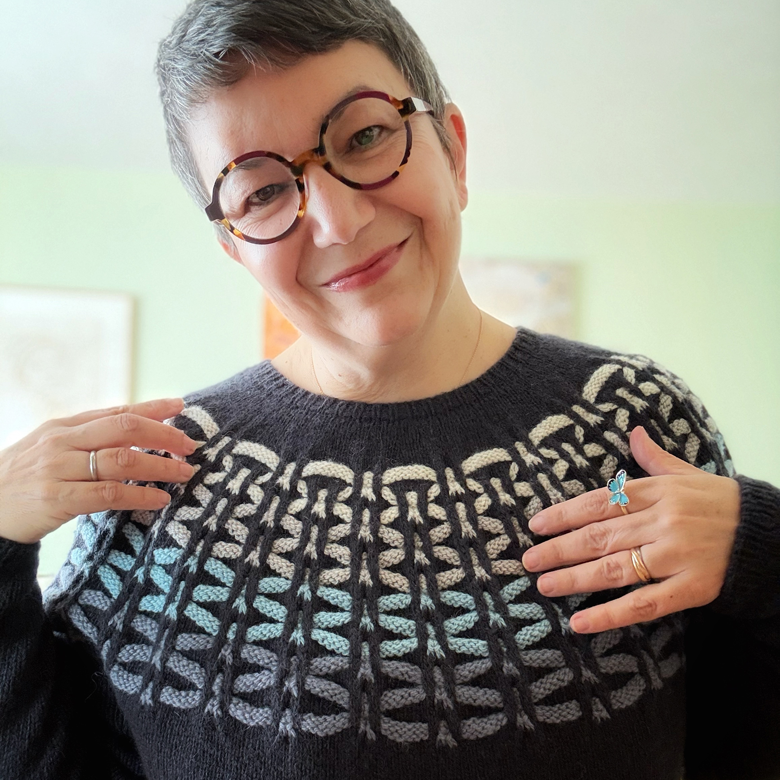 mYak_Glowfly_Olga Buraya Kefelian_05