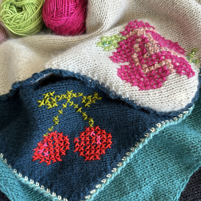 mYak_Adventure Bandana_02