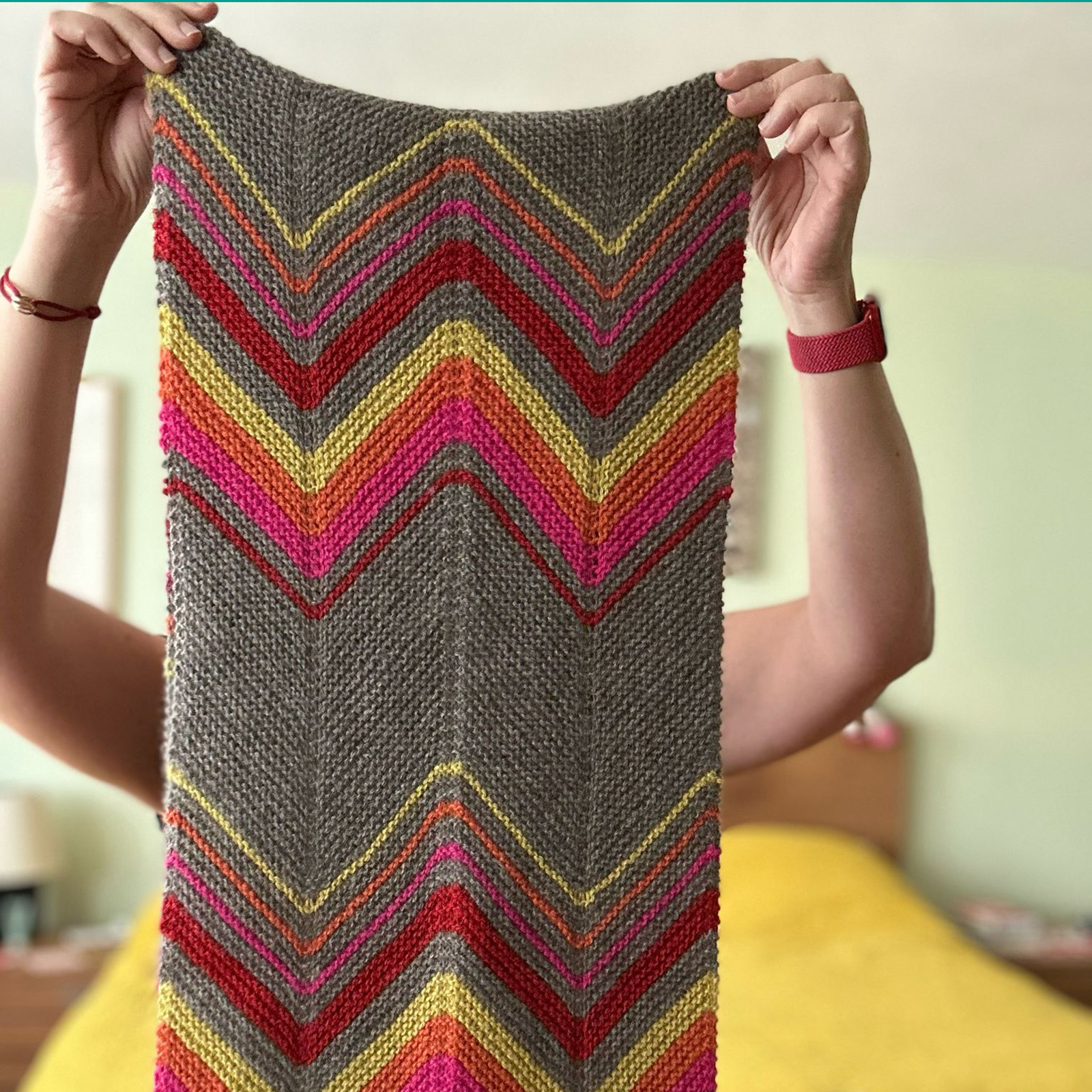 Good Vibrations Cowl