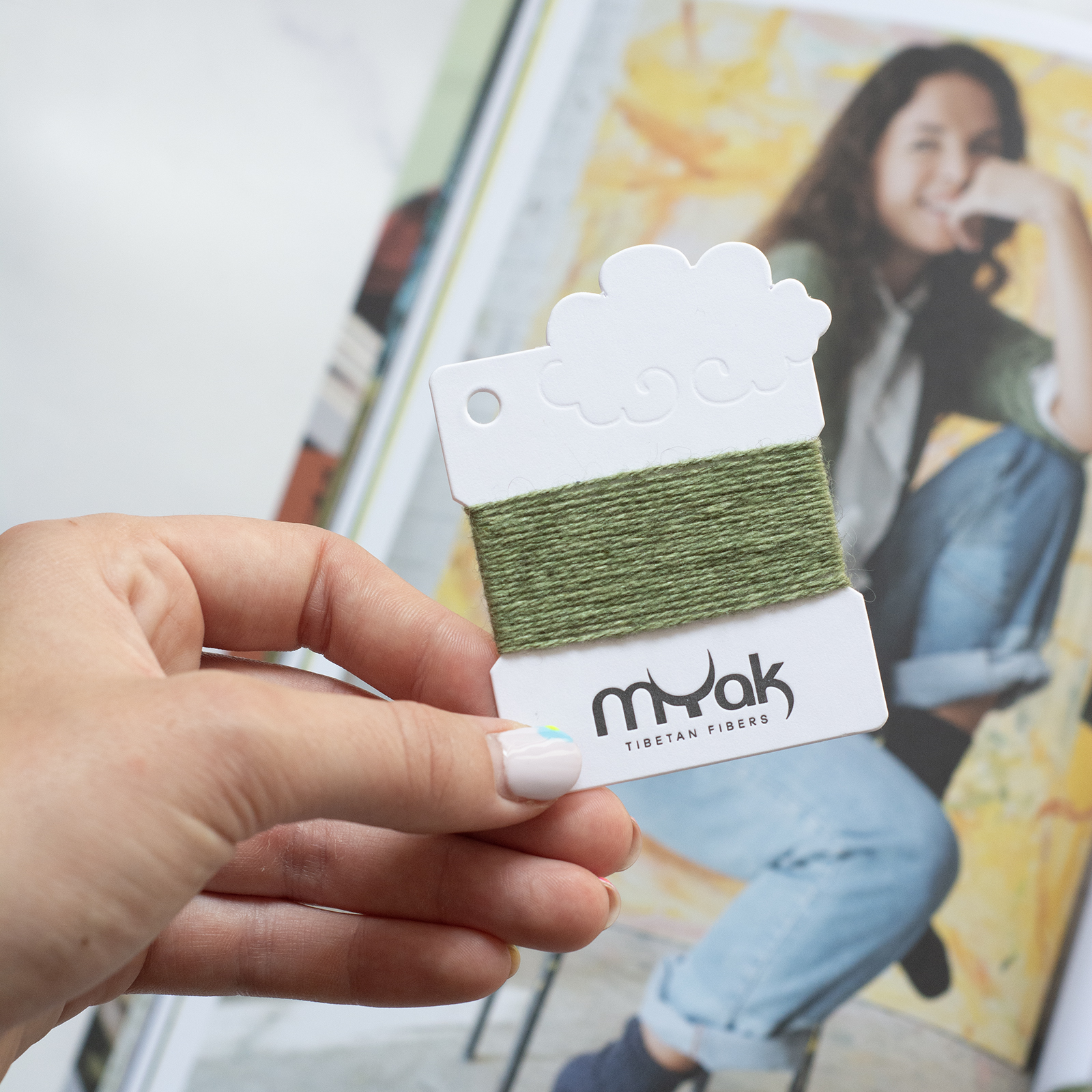 mYak_Color card silk_Q_01