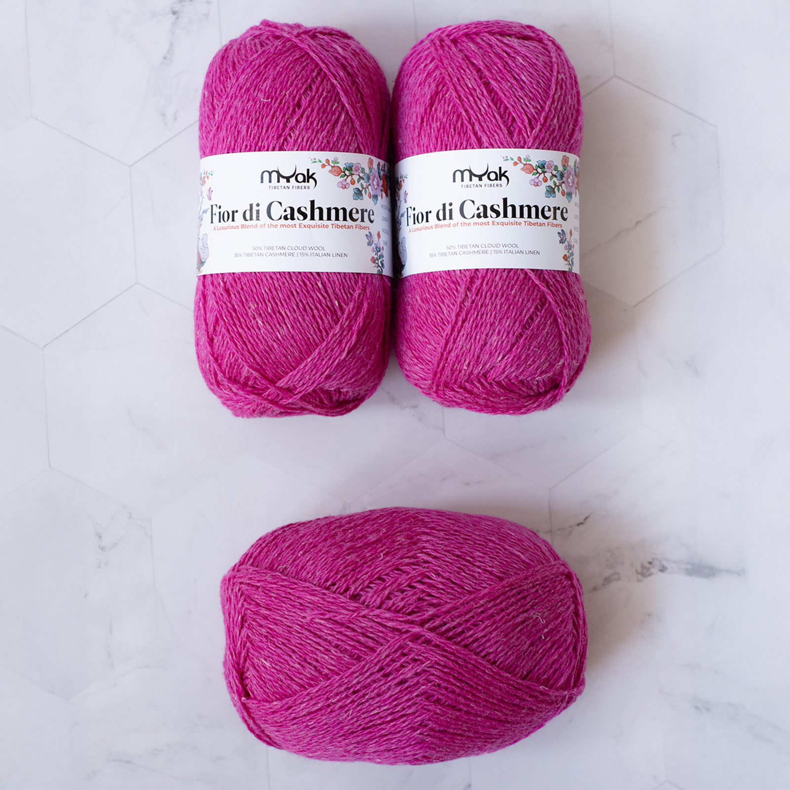 06_mYak Fior di Cashmere_Flushed Cheeks_03_Q