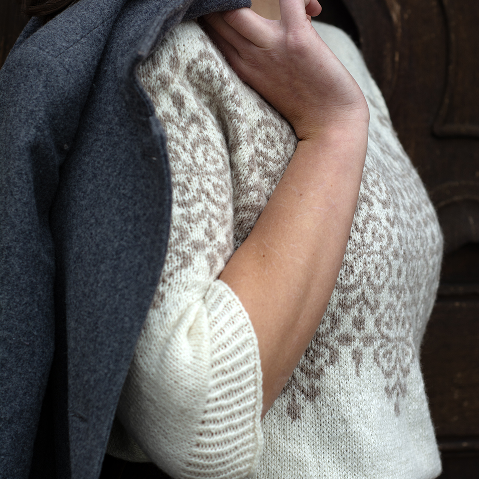 mYak_Renaissance sweater_09