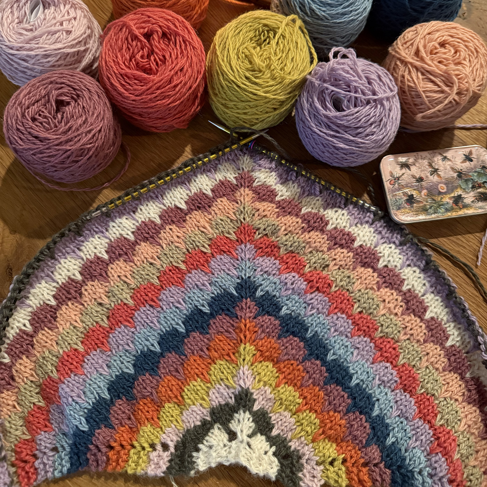 mYak_Bao Bao shawl_04